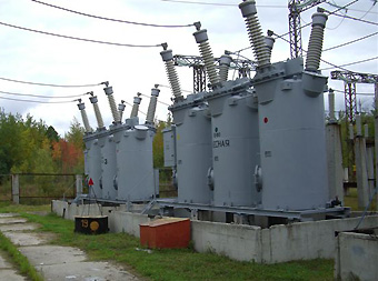 МЭС Западной Сибири отремонтировали выключатели на «Кустовой»