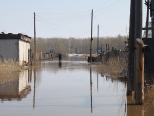 Ледоход повредил ЛЭП в Среднеколымске