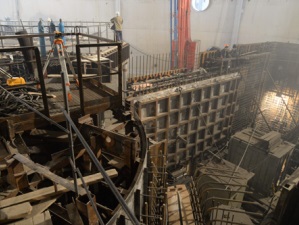 На строящемся энергоблоке №4 Ростовской АЭС на штатное место установлен гидрозатвор бассейна выдержки