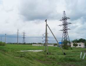 Кубаньэнерго ведет строительство ВЛ для крупного сельскохозяйственного комплекса в Белой Глине