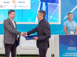 «Альтрэн» и Freqcon договорились о поставках решений и компонентов для ветроустановок