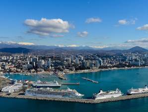 В Сочи защитят акваторию причала портофлота волнозащитной шпорой