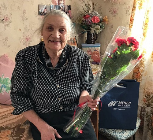 «Якутуголь» поздравляет ветеранов с Днем Великой Победы