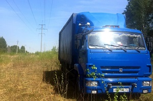 Сотрудники «Россети Тюмень» помогли не скиснуть молоку на мегаферме «Молоко»