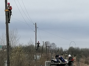 «Пермэнерго» смонтировало наружное освещение в поселке Вильва