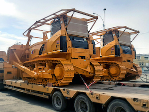 ЧТЗ отправил в Якутию 10 бульдозеров
