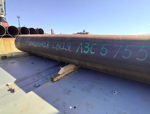 На терминале «Утренний» в порту Сабетта изготовлена последняя свая для строительства ледозащитных сооружений