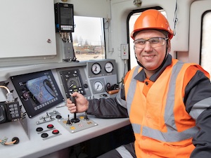 НТМК обновляет парк железнодорожной техники