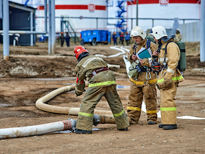 «ЛУКОЙЛ-Пермь» обучил сотрудников управлению маломерными плавсредствами