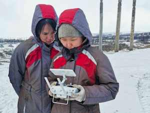 Маркшейдеры «Колмара» используют современное оборудование в шахтах и на открытых горных работах