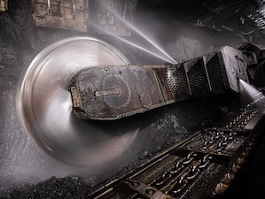 Шахта «Распадская» возобновила добычу угля в полном объеме