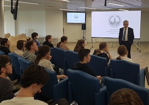 Учащиеся нижегородского «Атомкласса» посетили филиал МГУ в Сарове