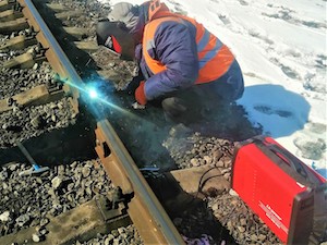 «Беловопромжелдортранс» получил сварочные аппараты на литий-ионных батареях