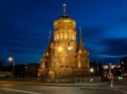 Храм Богоявления на Гутуевском острове в Санкт-Петербурге украсила архитектурно-художественная подсветка