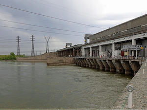 Новосибирская ГЭС готова к работе в период грозовой активности