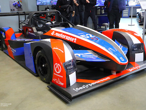 Первый российский гибридный гоночный автомобиль создан из инновационных материалов Ростеха