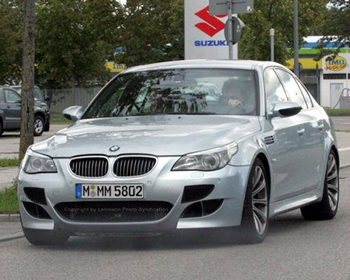 Новая BMW M5 получит систему KERS