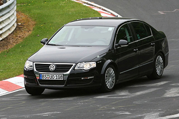 Volkswagen испытывает новый Passat