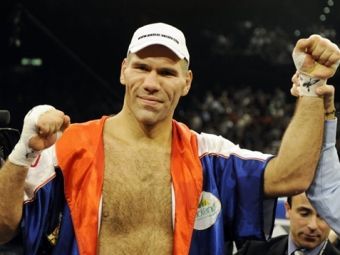 Валуев запланировал бой с Виталием Кличко