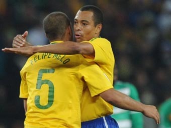 Сборная Бразилии вышла в плей-офф чемпионата мира