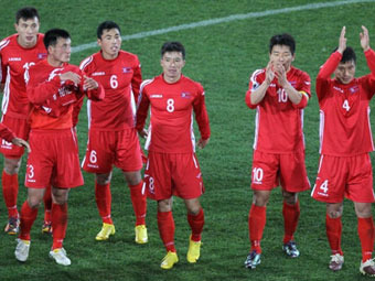 Четыре футболиста сборной КНДР не явились на матч с Бразилией