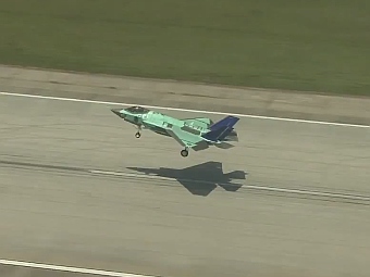 Палубная версия F-35 совершила первый полет