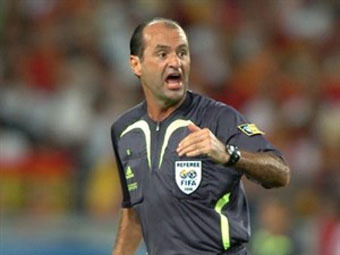 Бразильских судей обязали выучить английские ругательства