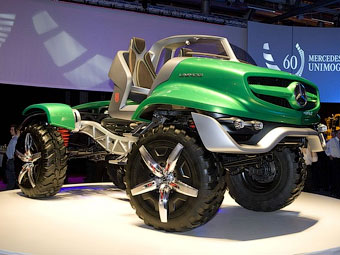 Mercedes-Benz построил вездеход-кабриолет