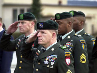 Американские военные сменят береты на кепи