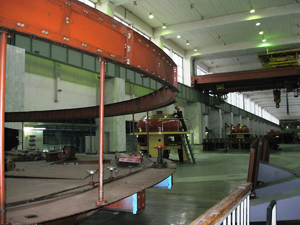 На Чебоксарской ГЭС началась активная фаза летней ремонтной кампании