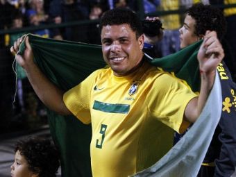 Сборная Бразилии победила в прощальном матче Роналдо