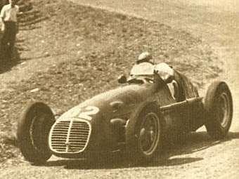 Старейшему гонщику Формулы-1 исполнилось сто лет