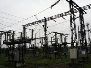 «Колэнерго» хозспособом отремонтировало подстанцию в Оленегорском районе