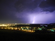 Удар молнии вызвал пожар на ТП в Челябинской области