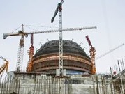 На ЛАЭС-2 исследовали рабочий процесс по установке гермооблицовочного блока купола реакторного отделения