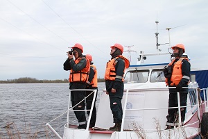 ФСК ЕЭС взяла под особый контроль ЛЭП из-за паводка в Западной Сибири