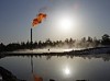 Конституционный суд позволил нефтяникам платить меньше за загрязнение окружающей среды