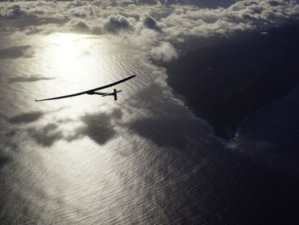 Самолет на солнечных батареях Solar Impulse 2 пересек Атлантику