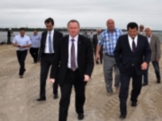 В машинном зале Ташлыкской ГАЭС строится третий агрегат станции