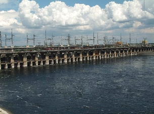 Росводресурсы продлили повышенные сбросы на Волжской ГЭС