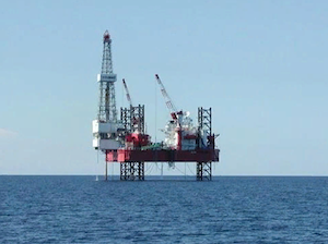 ЛУКОЙЛ начал поисковое бурение на новых структурах Северного Каспия