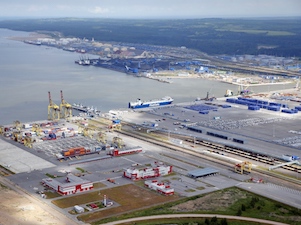 Комплекс в Усть-Луге станет самым мощным по объему переработки газа в России