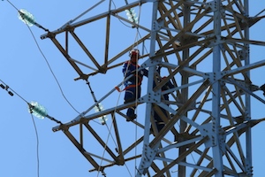 «Россети Сибирь» за 5 месяцев отремонтировали 10,5 тысяч километров воздушных ЛЭП