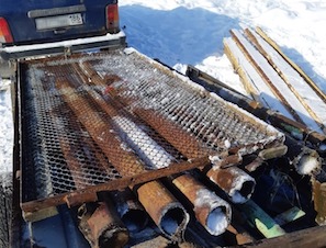 В нижневартовском поселке Дивный участились случаи хищения труб системы городского теплоснабжения