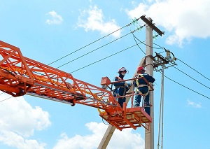 На Кубани и в Адыгее подключили к электросетям 10 000 новых потребителей
