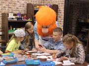 Каникулы с пользой: Старичок-Газовичок собрал юных друзей