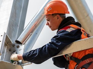 ВГК монтирует высотные конструкции крупнейшего в России магистрального угольного конвейера