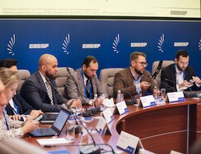 Потенциальные поставщики презентовали «СИБУРу» свои проекты на закупочной сессии