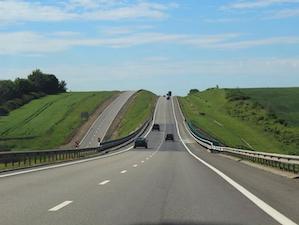 На участках трассы М-4 «Дон» появится дополнительное стационарное электроосвещение