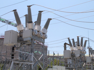 «Карачаево-Черкесскэнерго» обновило коммутационное оборудование на трех подстанциях